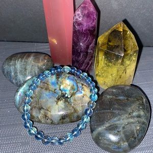 Genuine Aura Quartz Crystal Bracelet 💜💙